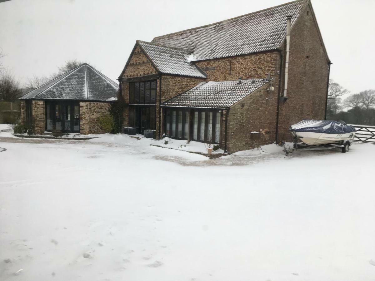 Villa Bagstone Court Barn Rangeworthy Exterior foto