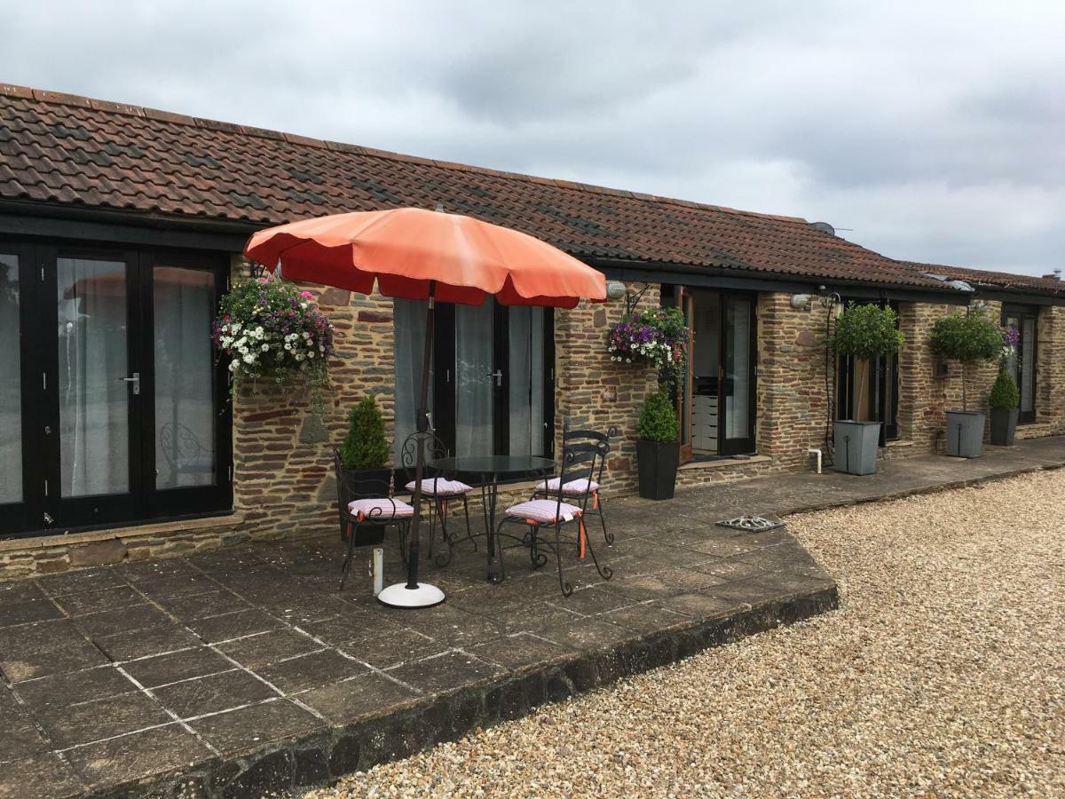 Villa Bagstone Court Barn Rangeworthy Exterior foto